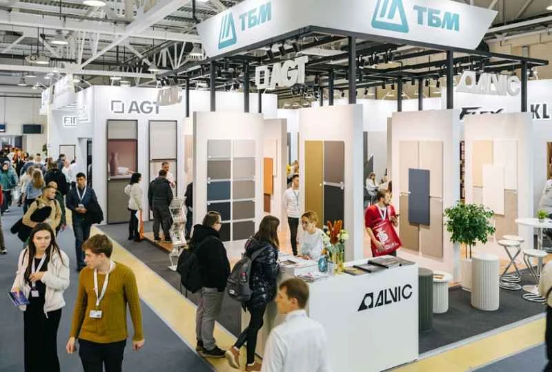 How much are tickets for the 2026 Moscow Furniture Fair, and how do I buy them?