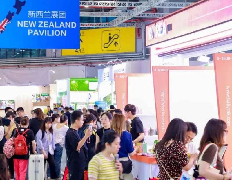 How much are the tickets for the 2026 Shanghai Children's Wear Expo (CBME), and how do I buy them?