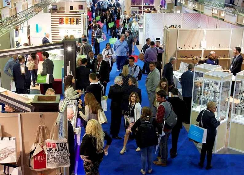 What exhibits will be featured at the 2026 LUXE PACK NEW YORK?